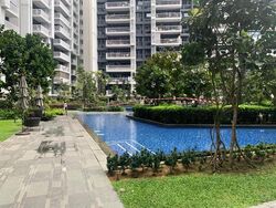 The Lakefront Residences (D22), Condominium #623058411